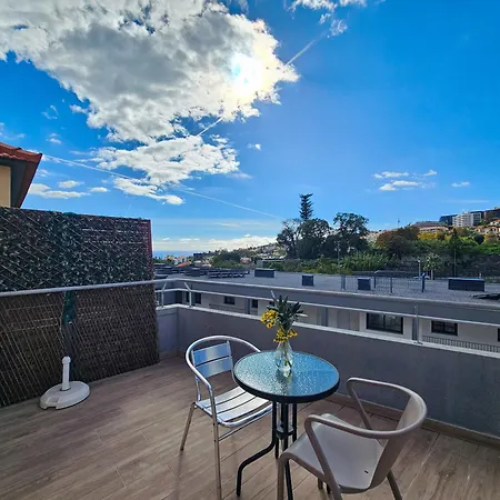 Sunny House شقة فونشال