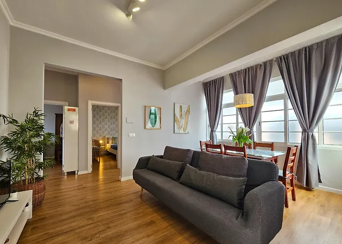 Sunny House Apartament *