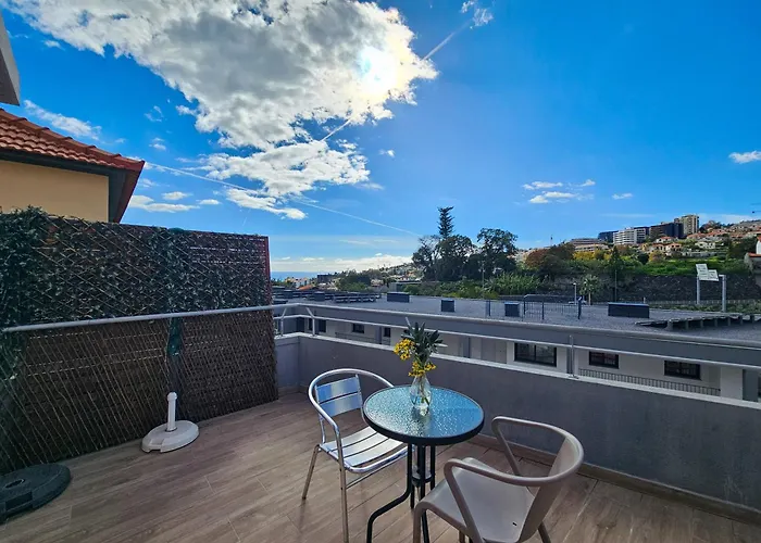 Sunny House شقة فونشال